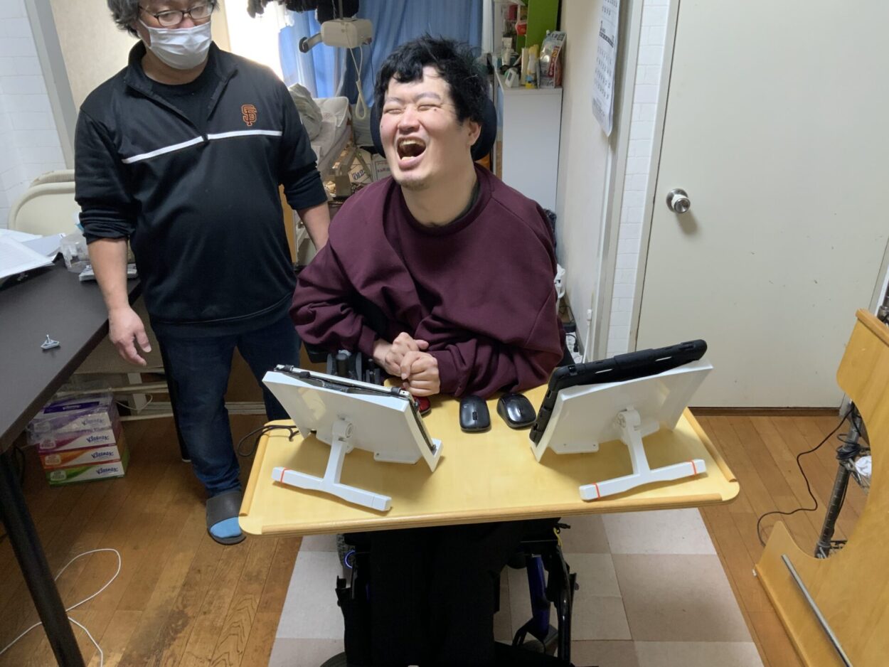 私の身体に負担ない電動車いす作成をして頂き助かりました