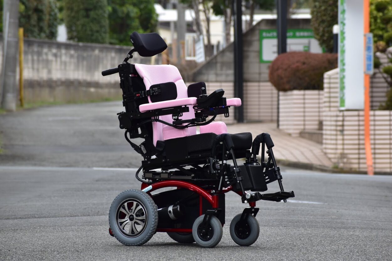 身体にあった車椅子が作れるからコボリンを選びました