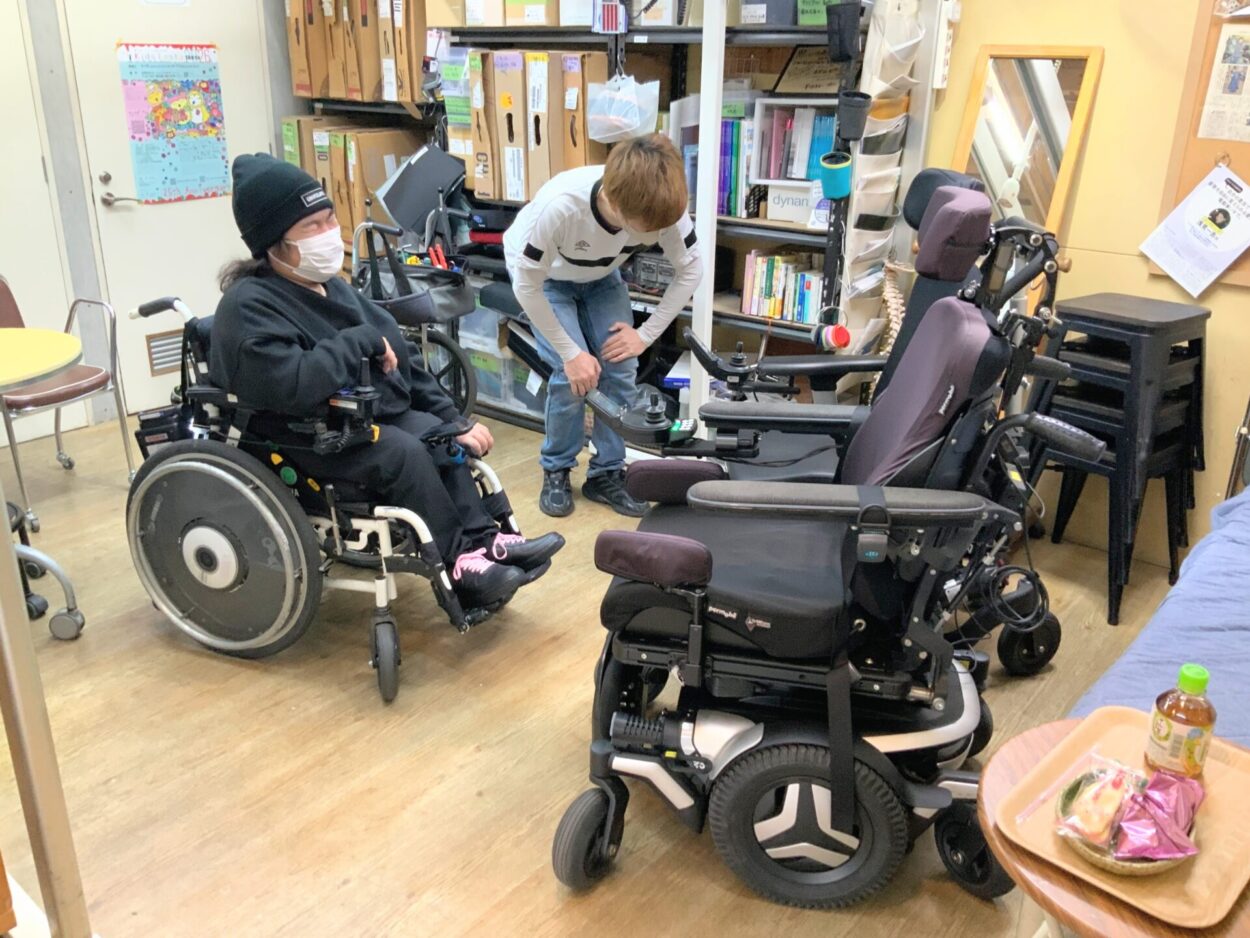 電動車いす相談会を行っています。